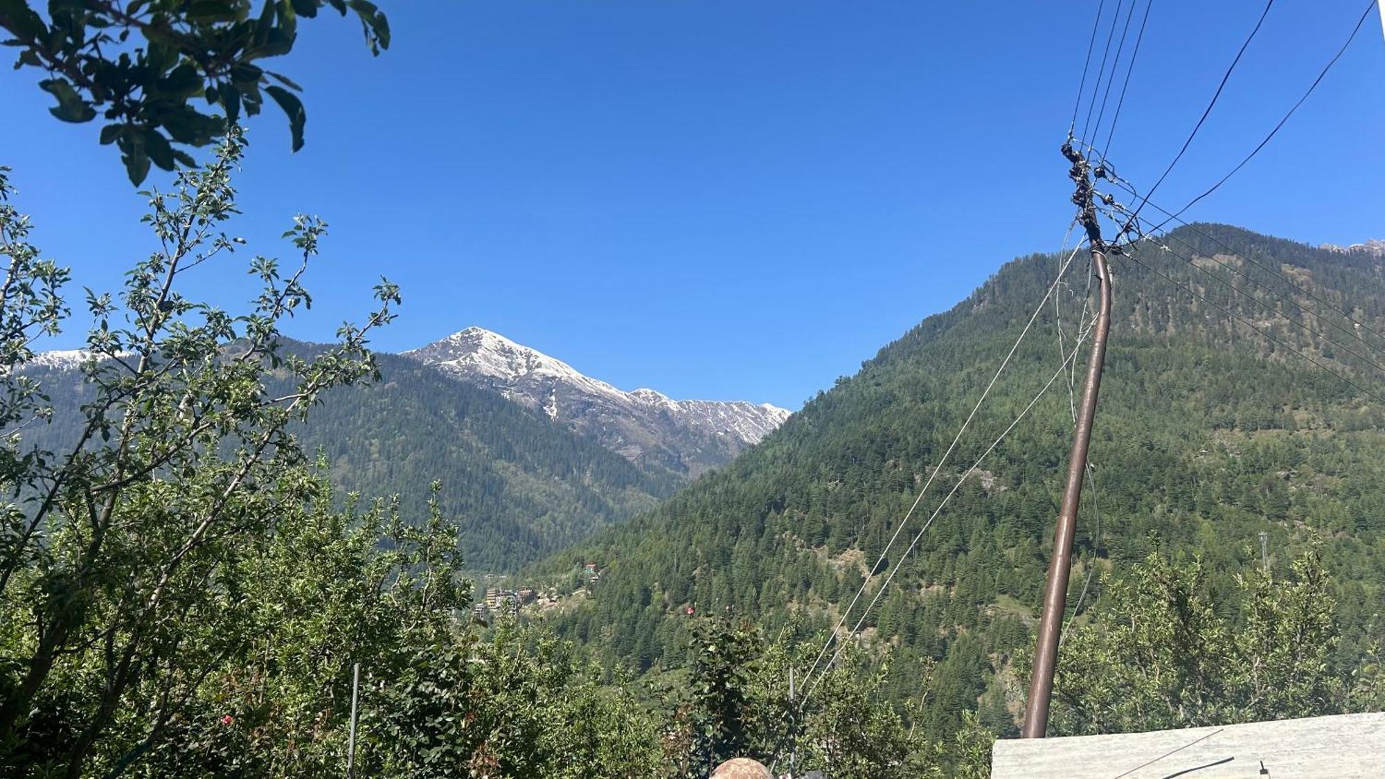 Sunface Homestay Manali (Himachal Pradesh)