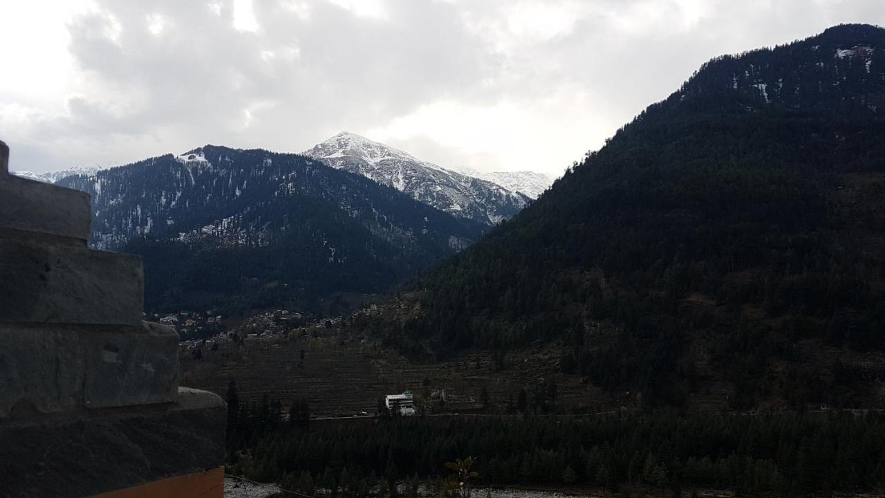 Sunface * Manali (Himachal Pradesh)