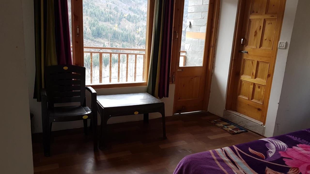 Sunface Homestay Manali (Himachal Pradesh)