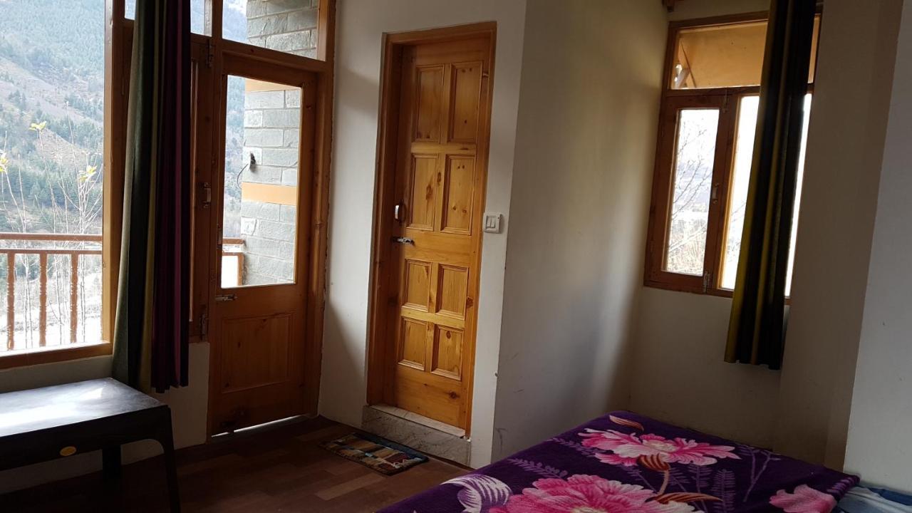 Homestay Sunface Manali (Himachal Pradesh)