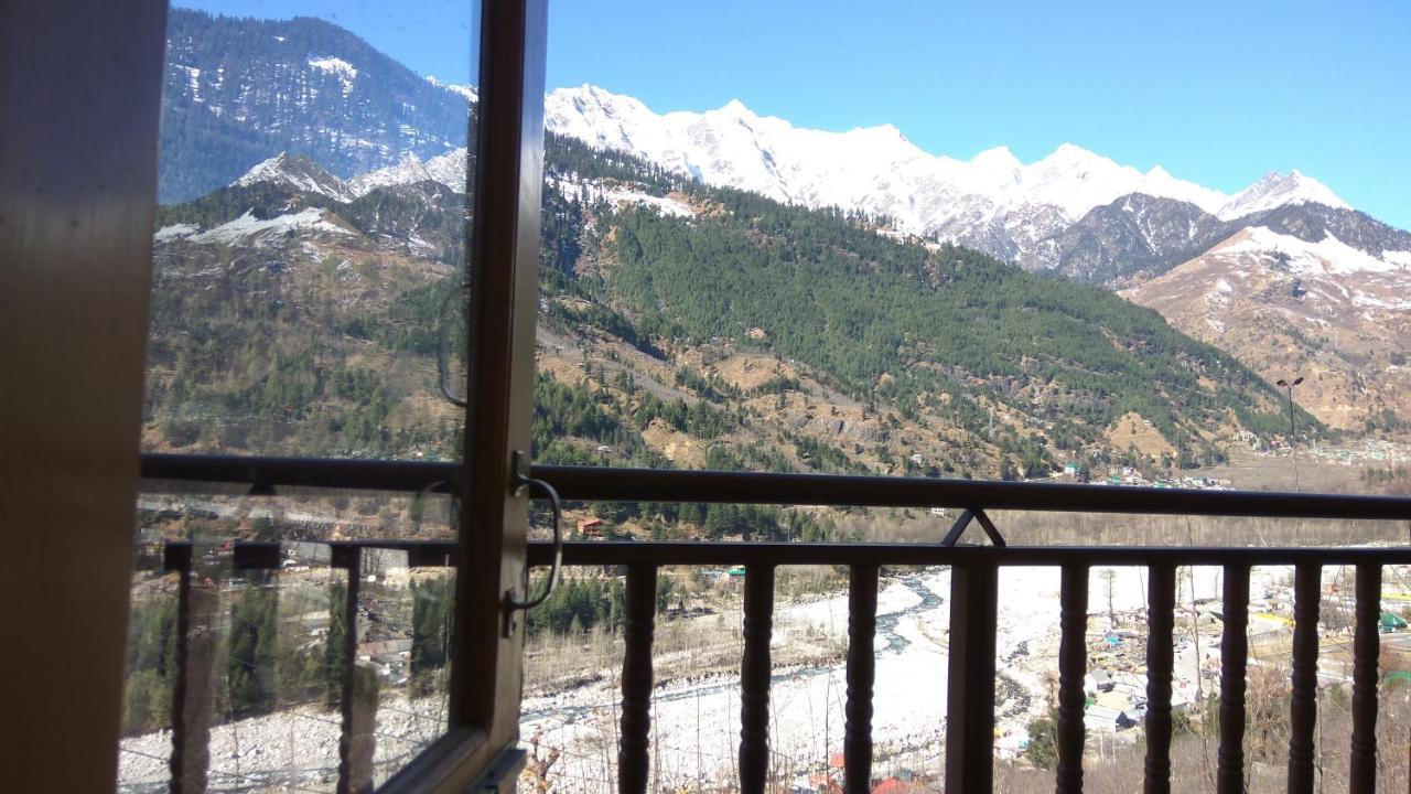 Sunface Homestay Manali (Himachal Pradesh)