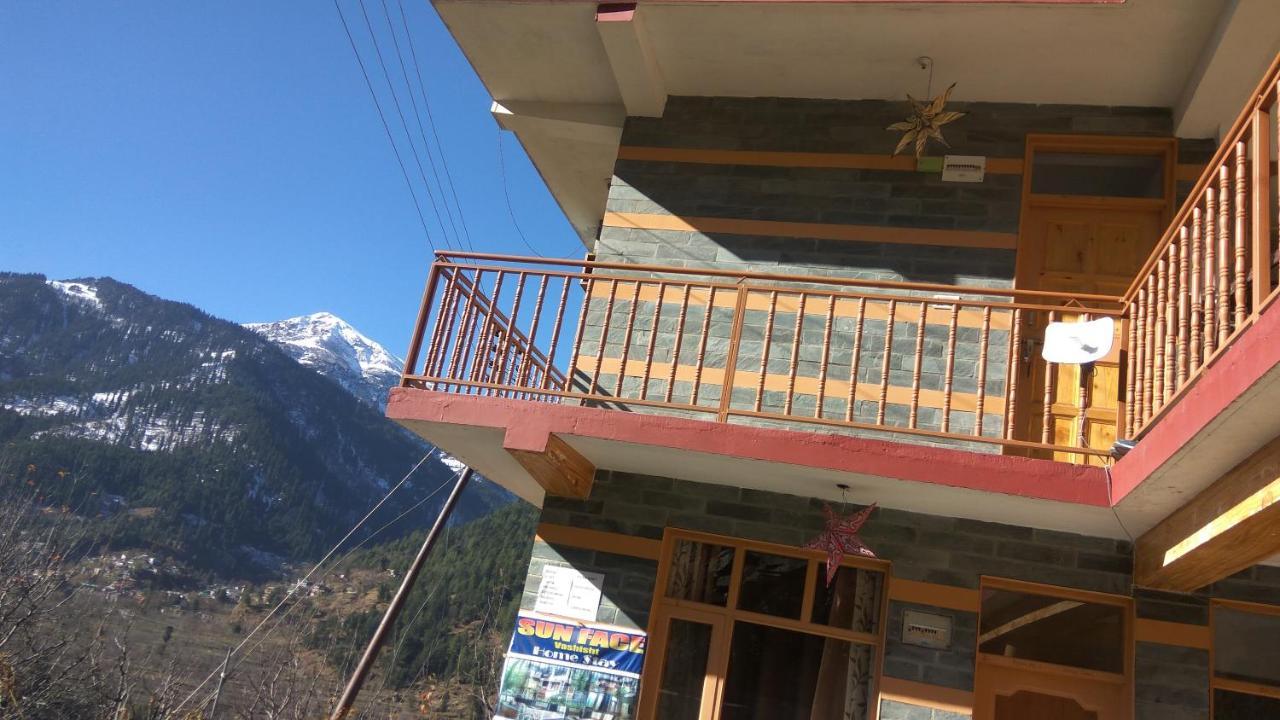 Sunface Homestay Manali (Himachal Pradesh)